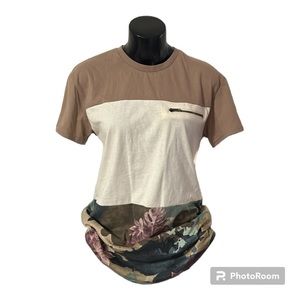 2/$14 💀 | T•Shirt | Men’s Small | Urban ID